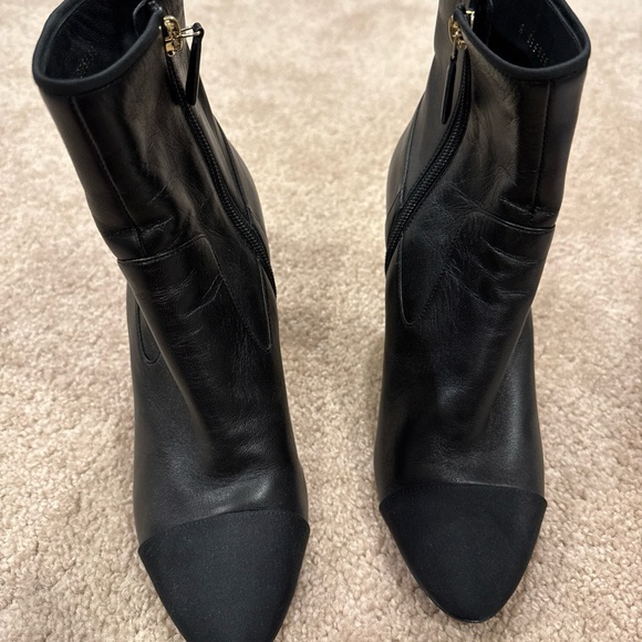 Chanel Boots - Size 38 - Picture 6 of 6